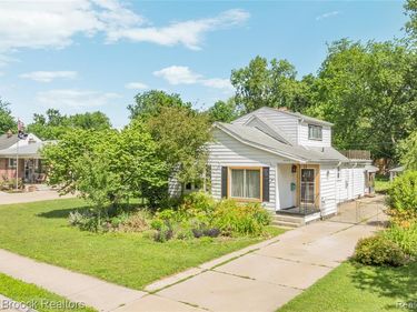 30066 Bock Street, Garden City, MI 48135