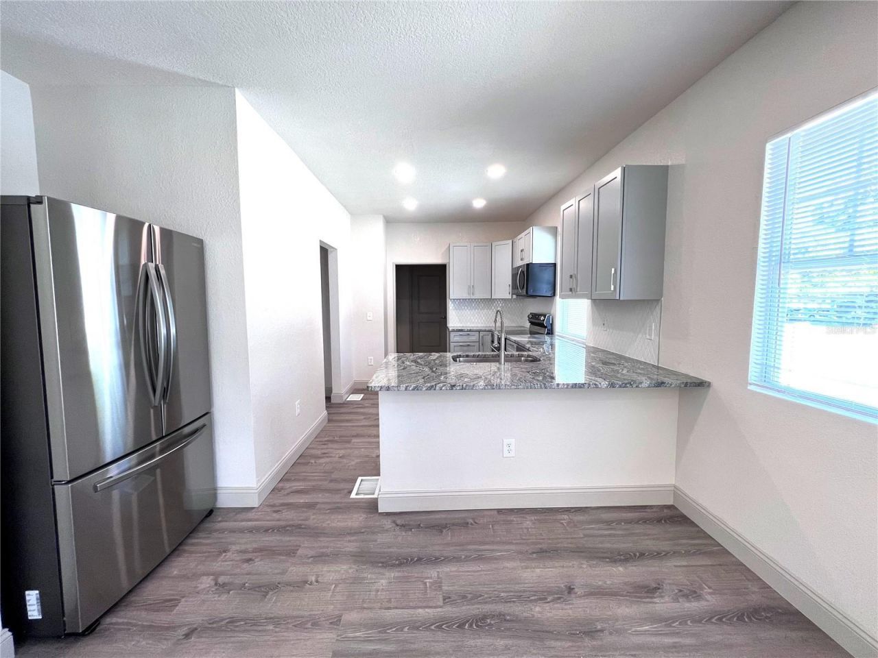 1240 15th Street N, Saint Petersburg, FL 33705 Photo