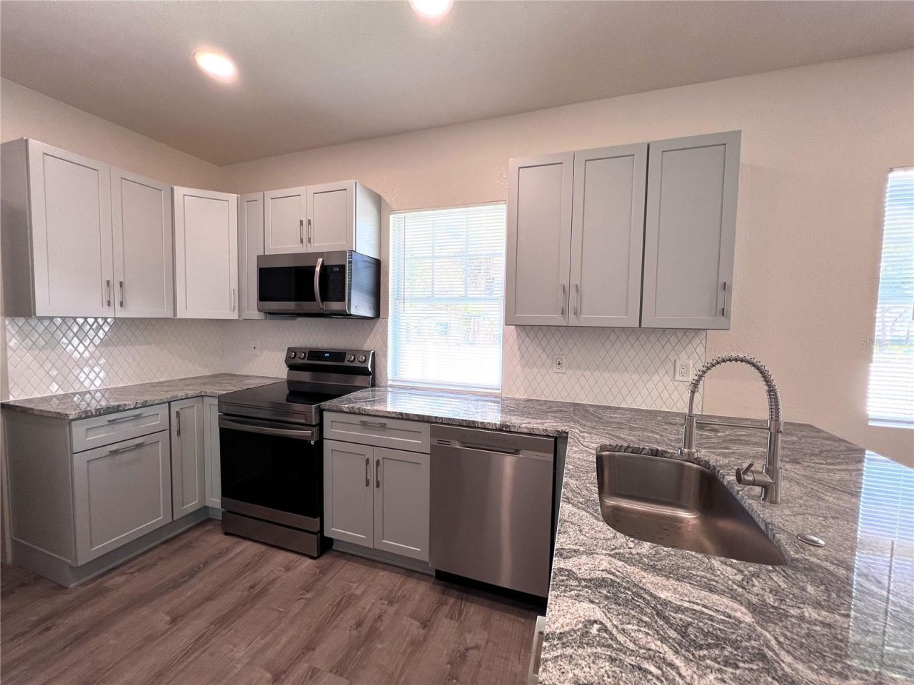1240 15th Street N, Saint Petersburg, FL 33705 Photo