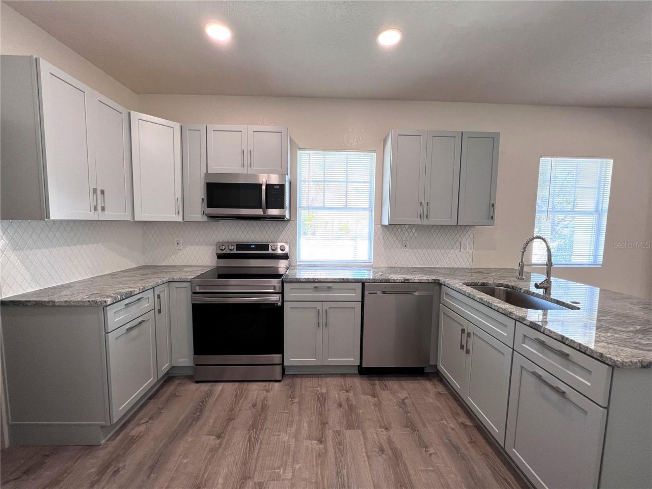 1240 15th Street N, Saint Petersburg, FL 33705 Photo