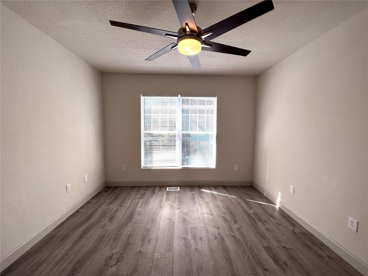 1240 15th Street N, Saint Petersburg, FL 33705 Photo