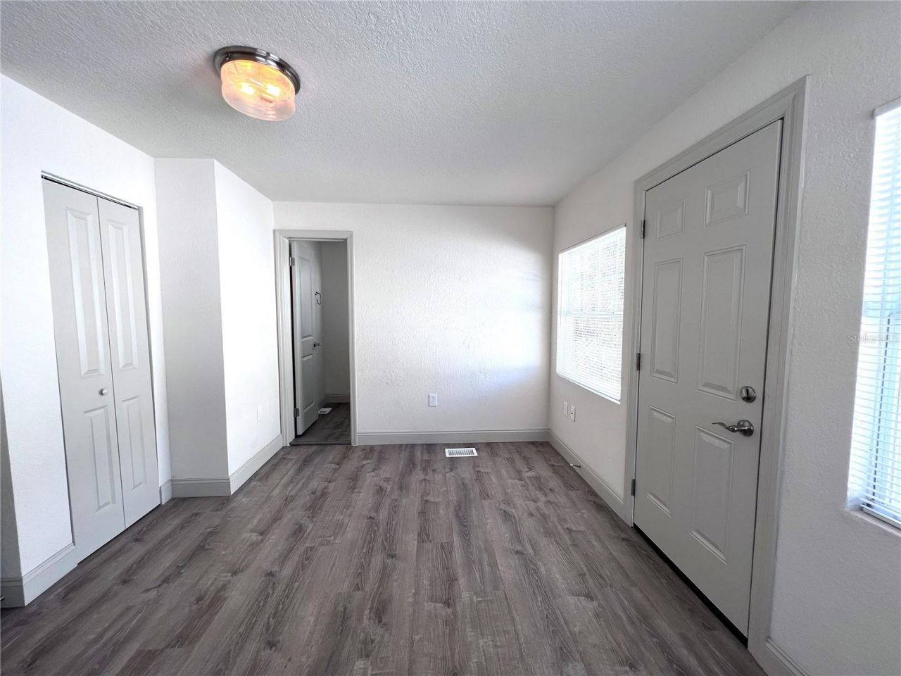 1240 15th Street N, Saint Petersburg, FL 33705 Photo