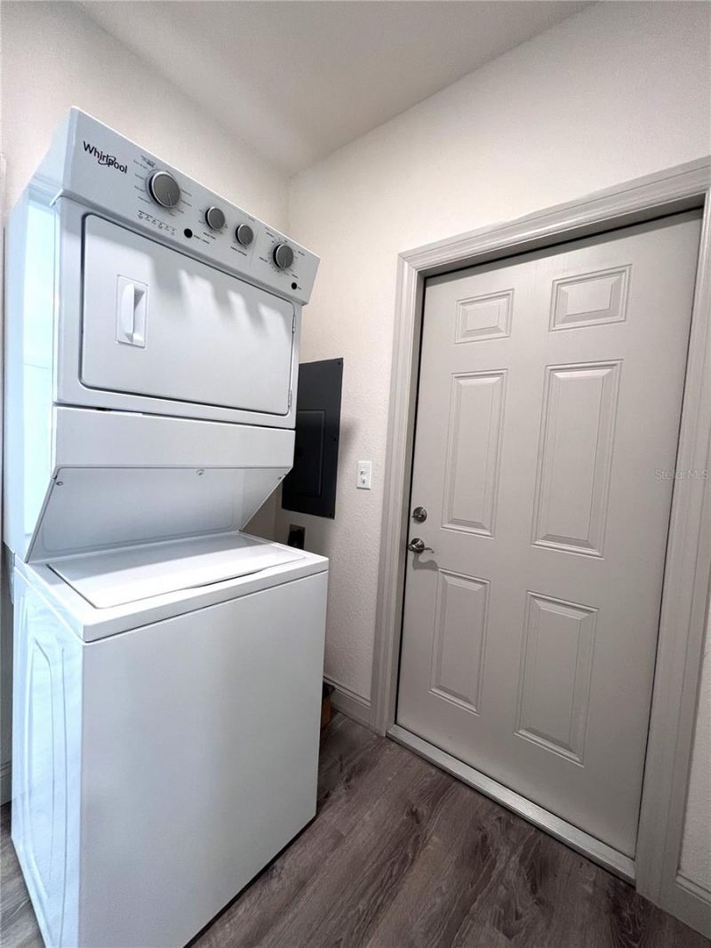1240 15th Street N, Saint Petersburg, FL 33705 Photo