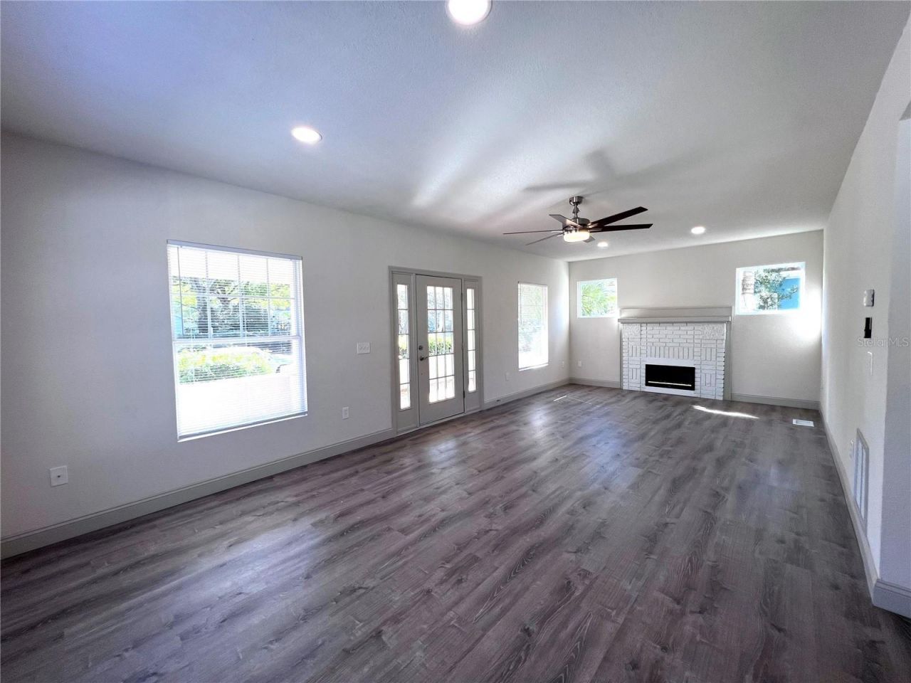 1240 15th Street N, Saint Petersburg, FL 33705 Photo