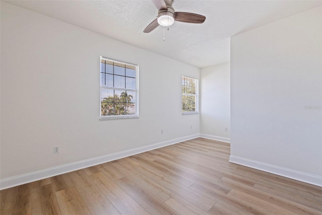 1470 28th Avenue N, Saint Petersburg, FL 33704 Photo