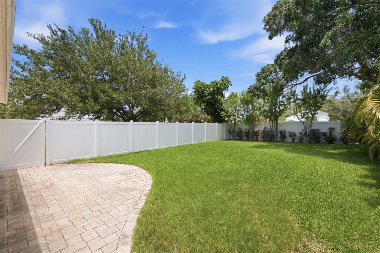1470 28th Avenue N, Saint Petersburg, FL 33704 Photo