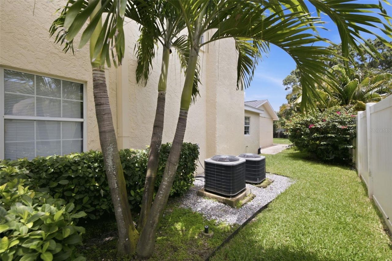 1470 28th Avenue N, Saint Petersburg, FL 33704 Photo
