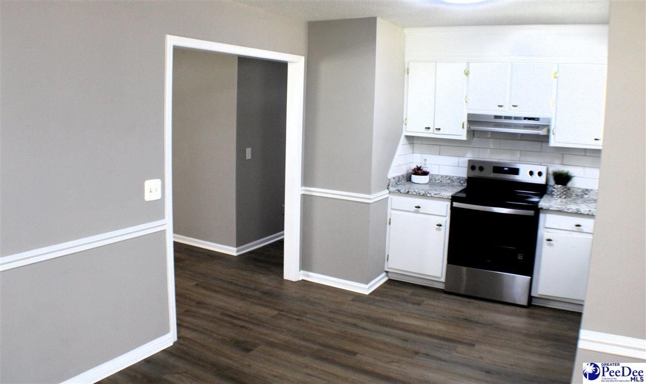 1814 Hawk Hill Drive Photo 12