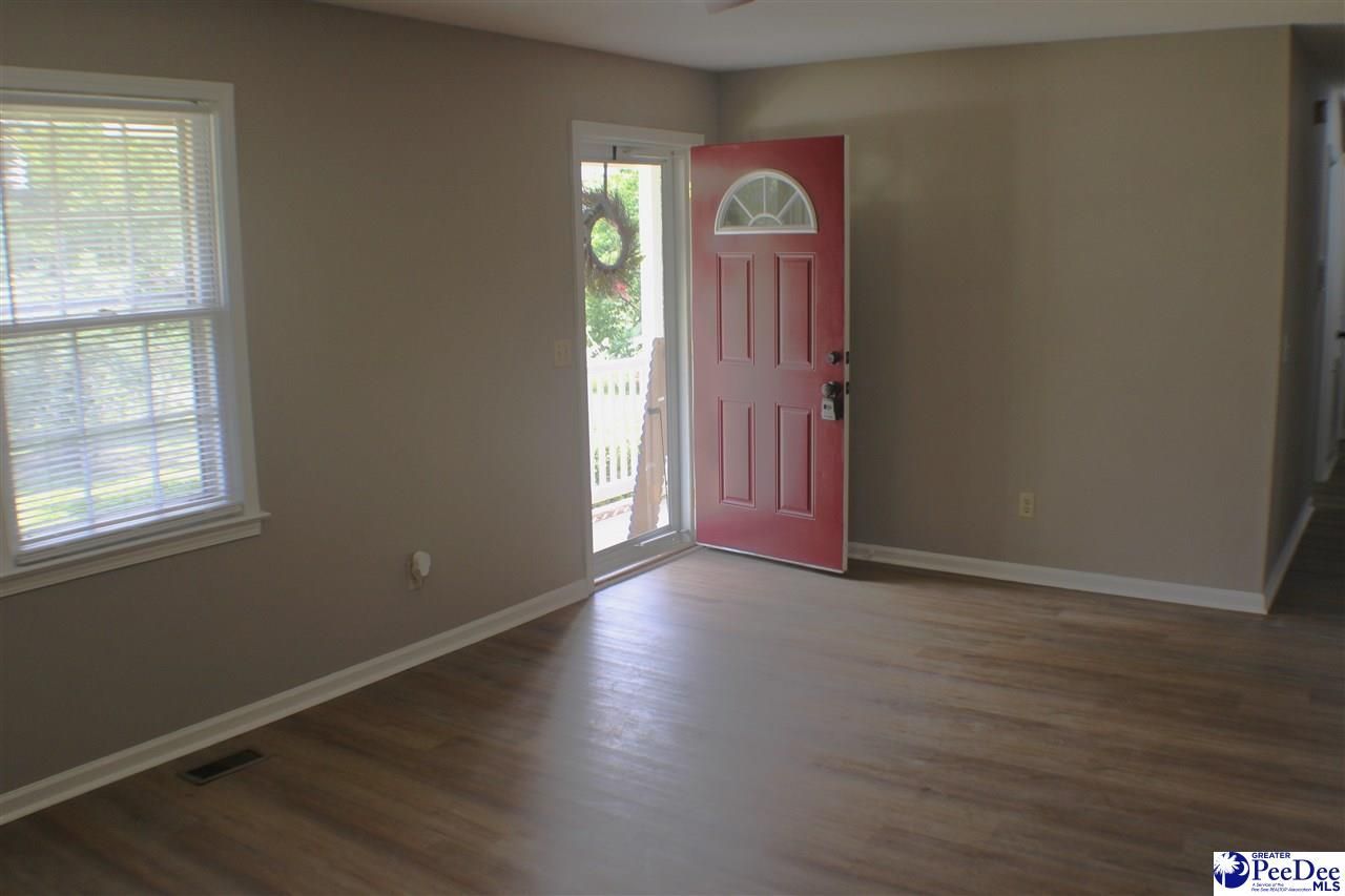 1814 Hawk Hill Drive Photo 16
