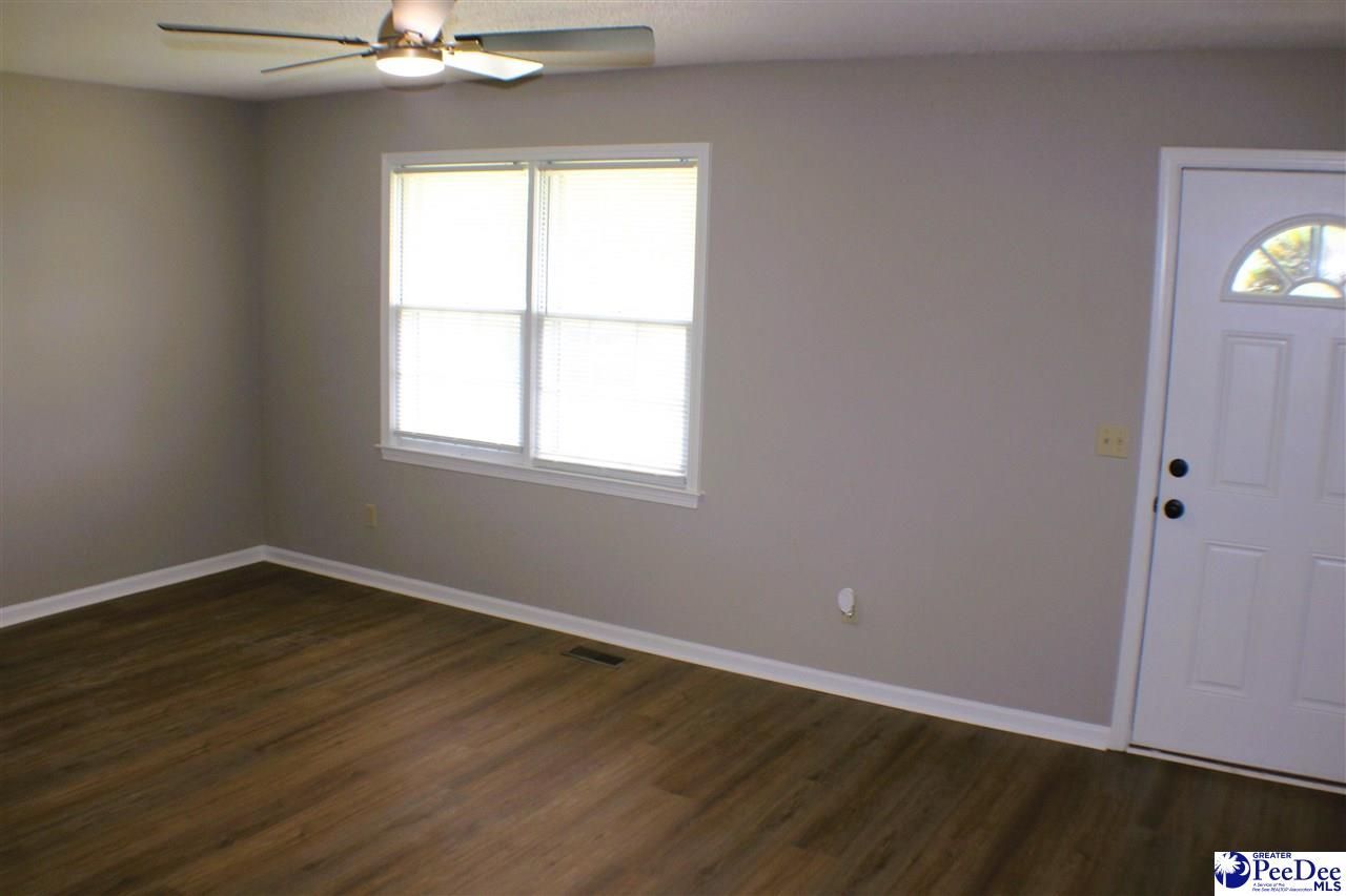 1814 Hawk Hill Drive Photo 17