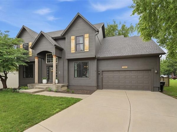 15883 W 154th Terrace, Olathe, KS 66062
