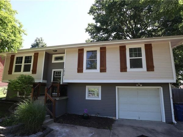 1412 Fir Street, Eudora, KS 66025
