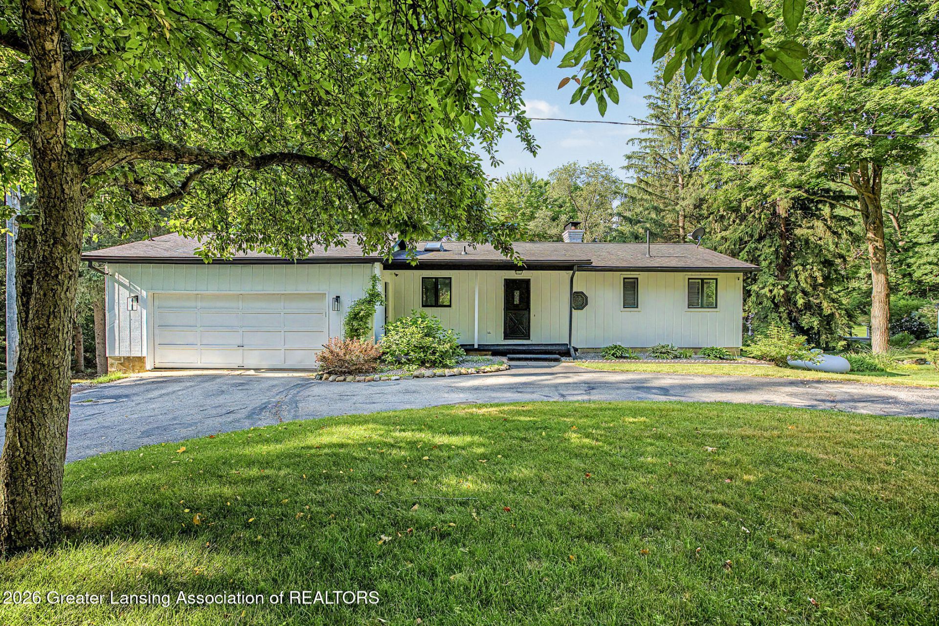 11766 Burke Highway, Dimondale, MI 48821 Main Photo