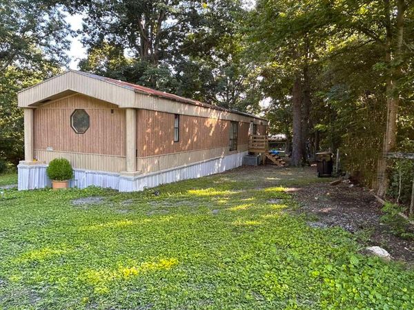 1050 SE Ellis Drive, Cleveland, TN 37323