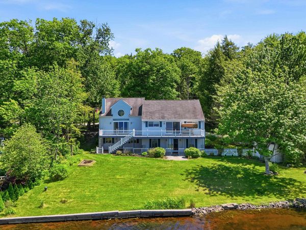 95 Lakeshore Drive, Gilmanton, NH 03227