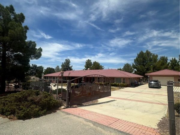 16728 Shirwaun, Apple Valley, CA 92307