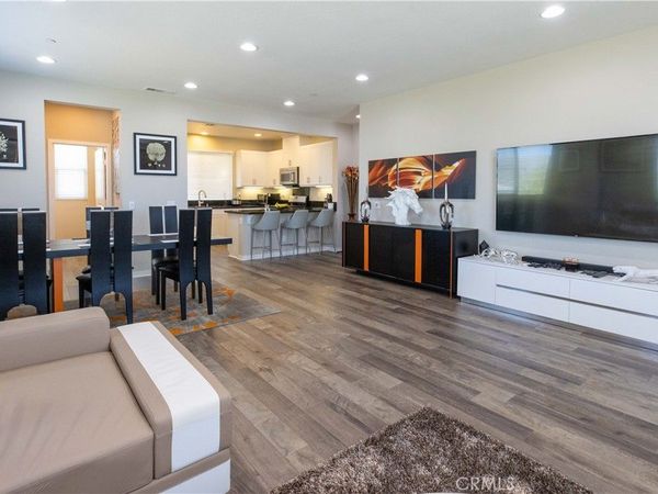 5786 Acacia Lane, Lakewood, CA 90712