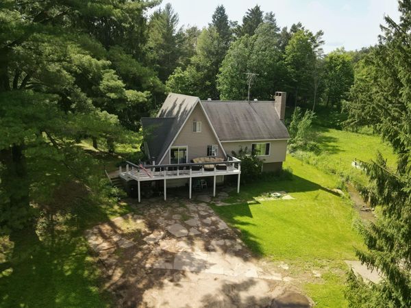 23580 22 Mile Road, Paris, MI 49338