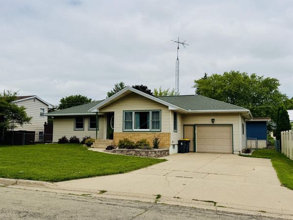 917 26th Street, Monroe, WI 53566
