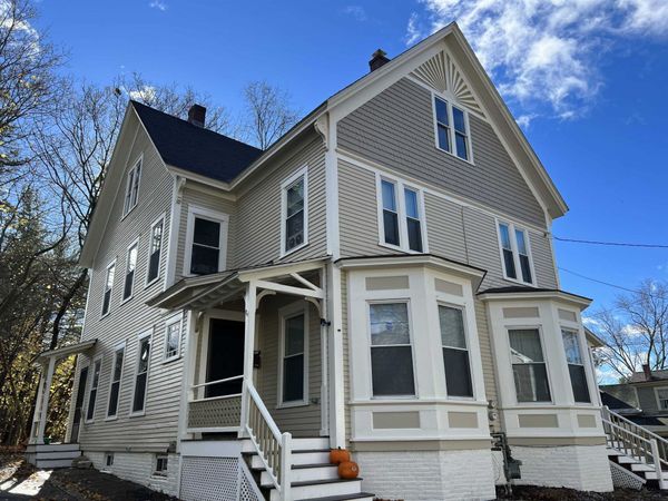 109 1/2 Warren Street, Concord, NH 03301