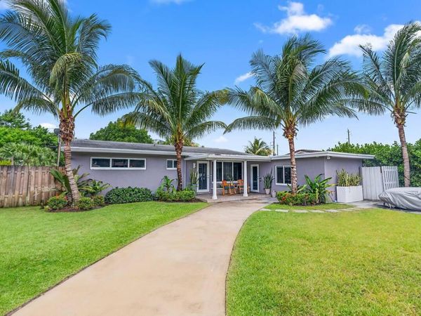 14 NE 26th Court, Wilton Manors, FL 33334