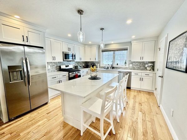 60 Garside St, Unit 5, Fall River, MA 02720