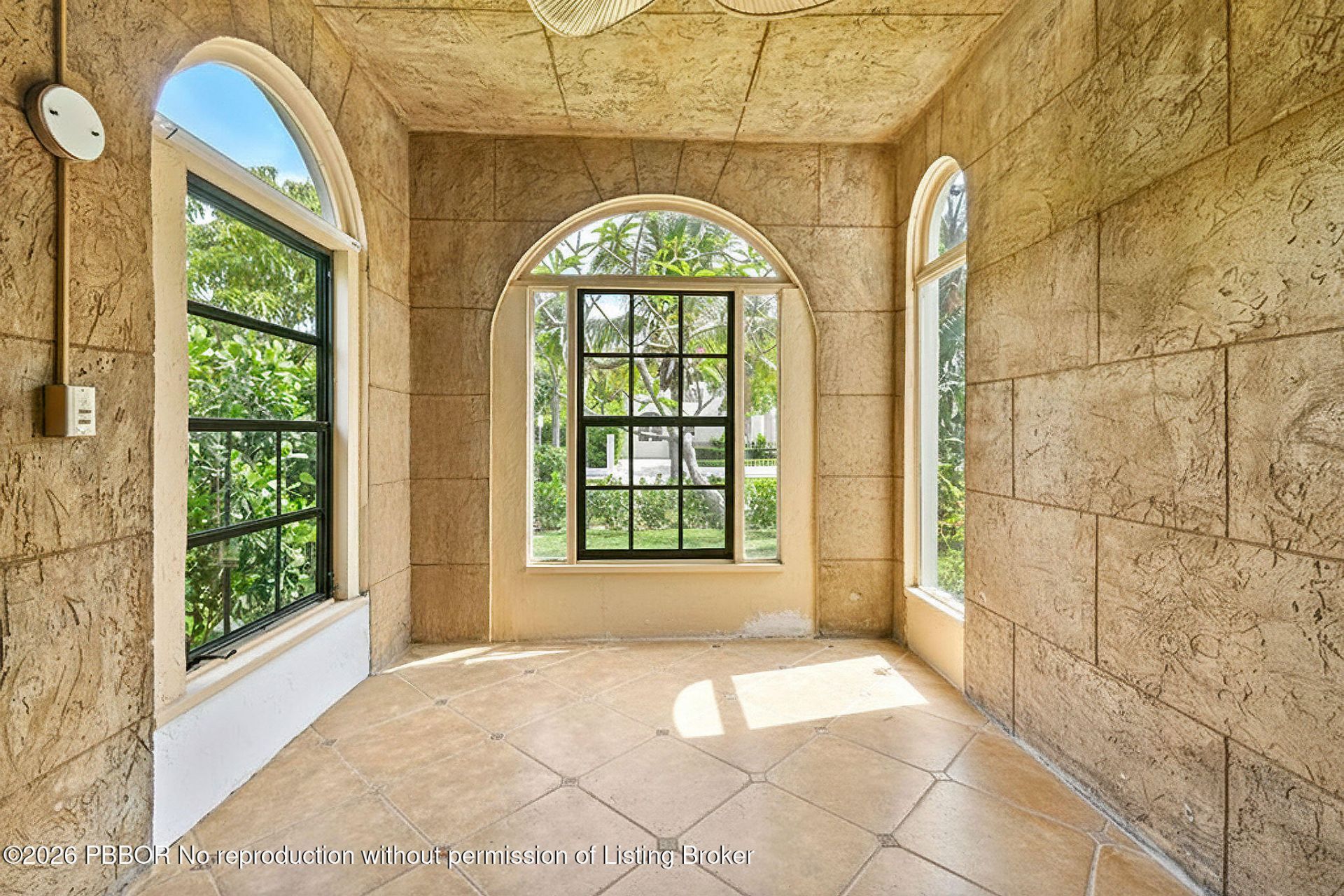 2118 Florida Avenue, West Palm Beach, FL 33401 Photo