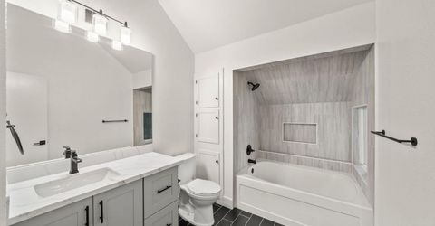 3777 Garden Hwy, Sacramento, CA 95834 Photo