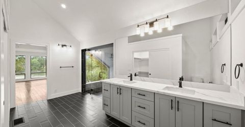 3777 Garden Hwy, Sacramento, CA 95834 Photo