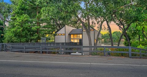 3777 Garden Hwy, Sacramento, CA 95834 Photo