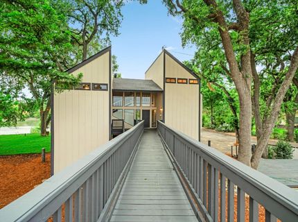 3777 Garden Hwy, Sacramento, CA 95834 Photo