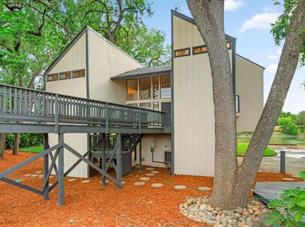 3777 Garden Hwy, Sacramento, CA 95834 Photo