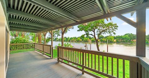 3777 Garden Hwy, Sacramento, CA 95834 Photo