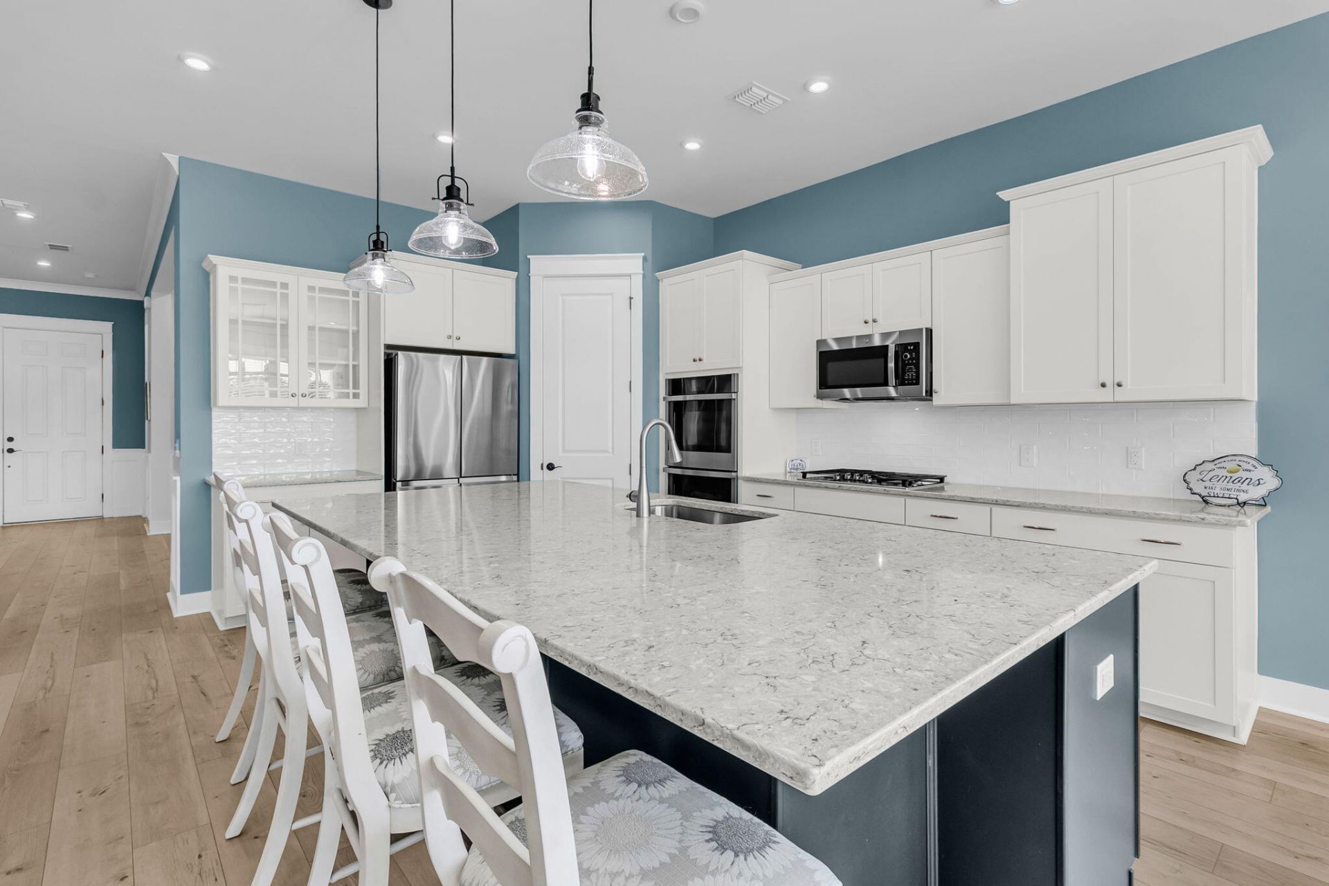 522 Marsh Cove Circle Photo 11