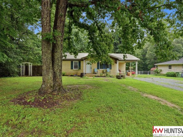 39 Eastwood Dr , Fayetteville, TN 37334