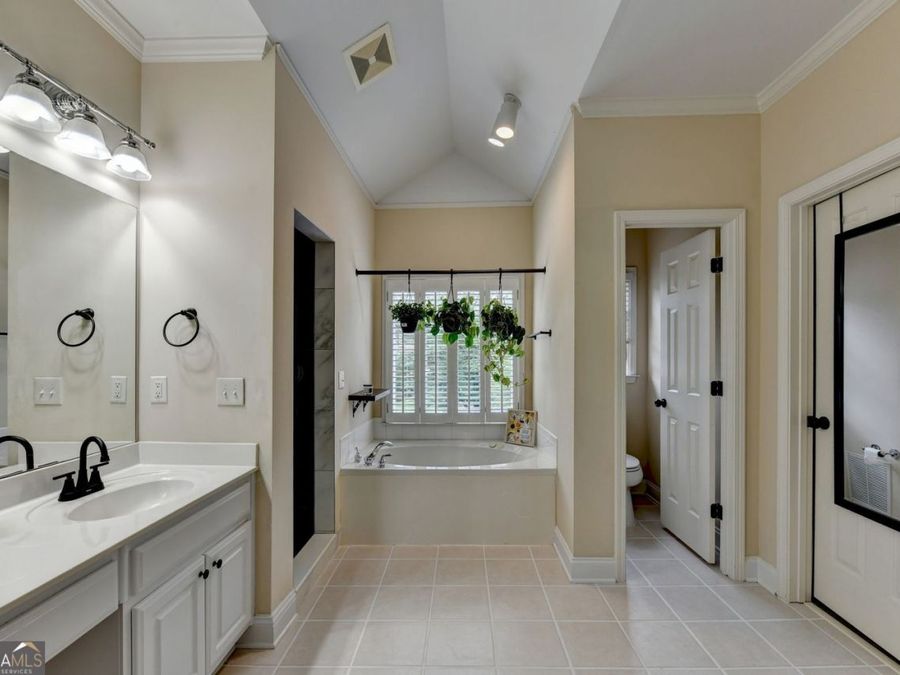 Property Image 68