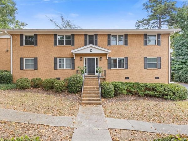 3510 Roswell Road , Unit APT C2, Atlanta, GA 30305