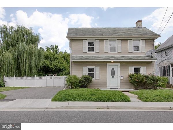 39 E MILLBROOKE AVENUE, WOODSTOWN, NJ 08098