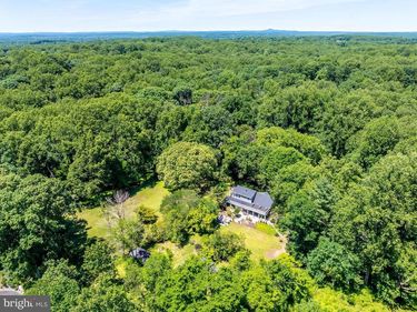 518 GOLDSMITH LANE , GREAT FALLS, VA 22066