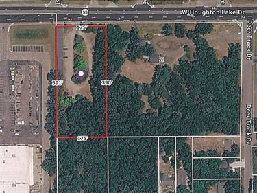 3419 W Houghton Lake Drive , Denton Twp, MI 48629