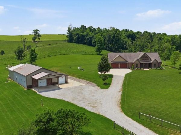 3844 Pleasant Hill Rd, Perrysville, OH 44864