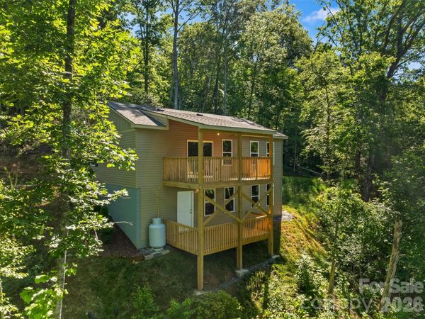 212 Brigsy Lane , Whittier, NC 28789