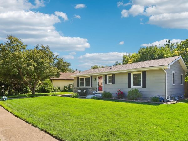 1214 NW Applewood Street, Ankeny, IA 50023