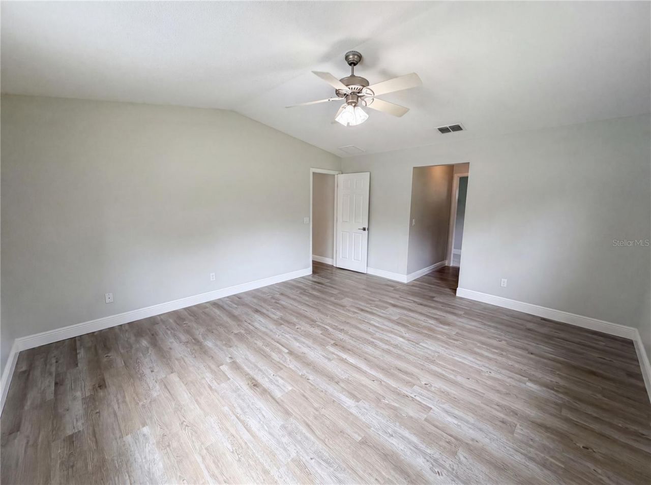 9819 E Lake Tahoe Drive, Inverness, FL 34450 Photo