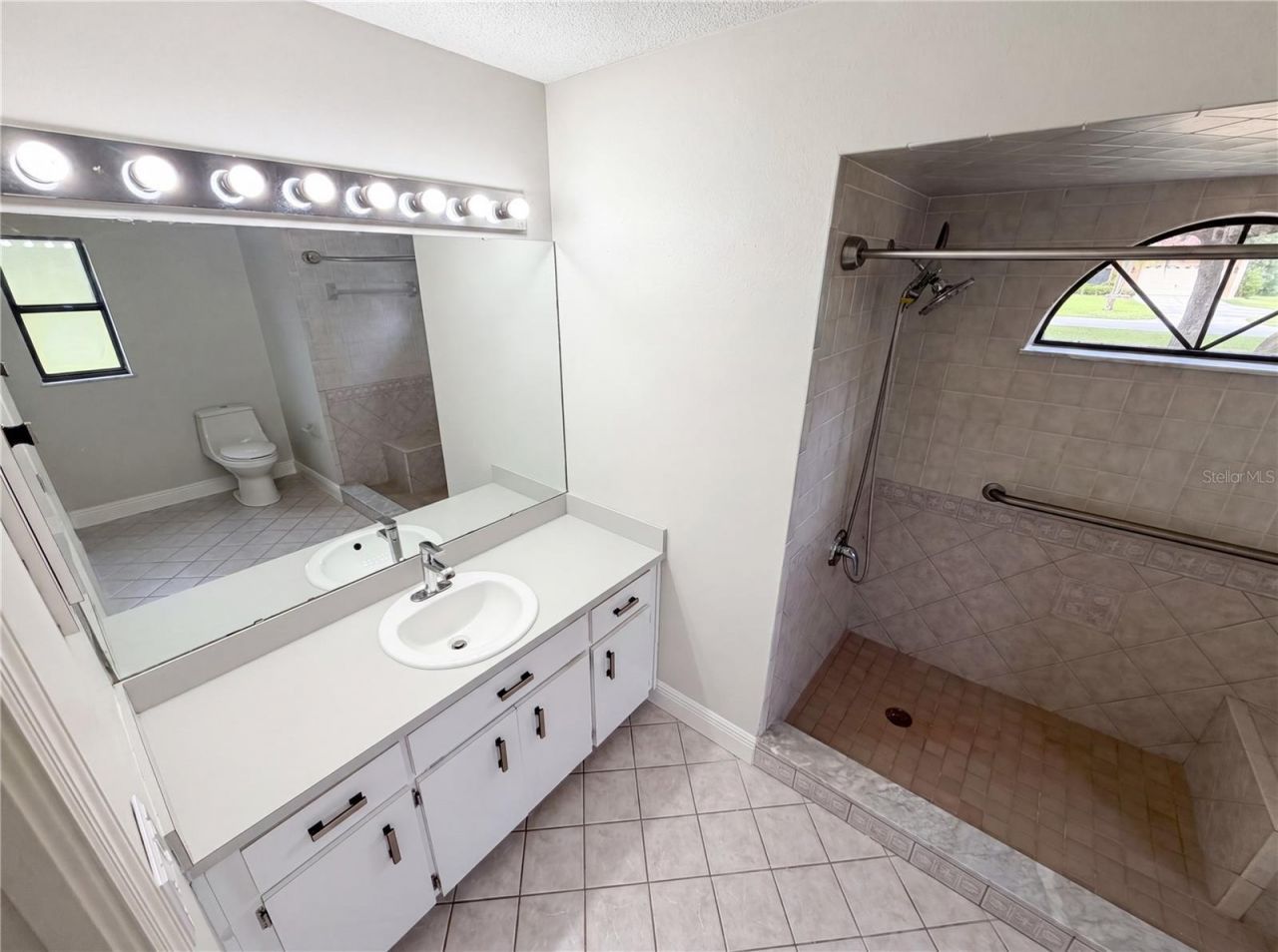 9819 E Lake Tahoe Drive, Inverness, FL 34450 Photo