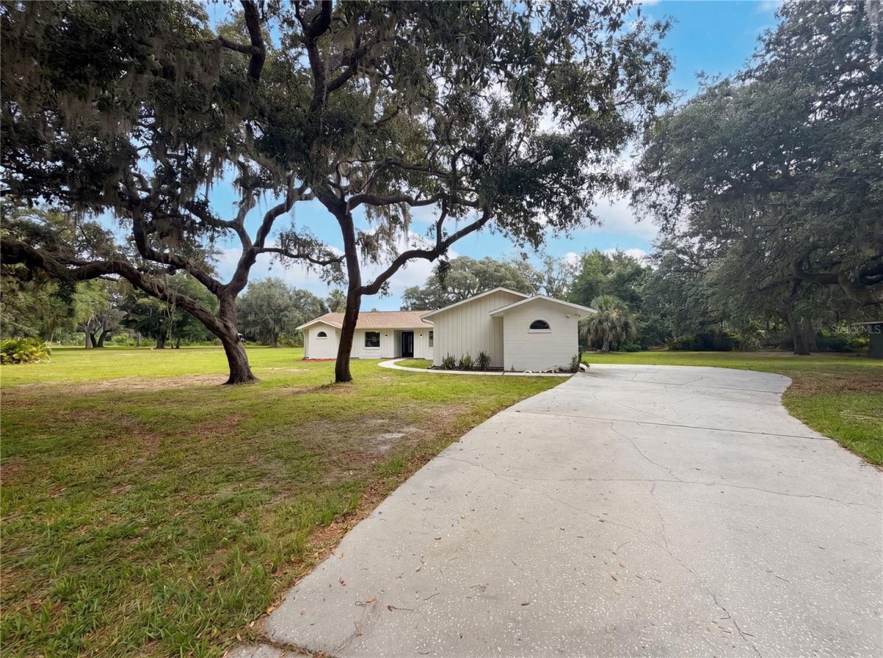 9819 E Lake Tahoe Drive, Inverness, FL 34450 Photo