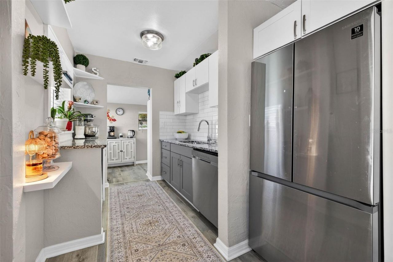 2561 13th Avenue N, Saint Petersburg, FL 33713 Photo