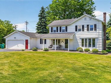364 Island Cottage Road, Rochester, NY 14612