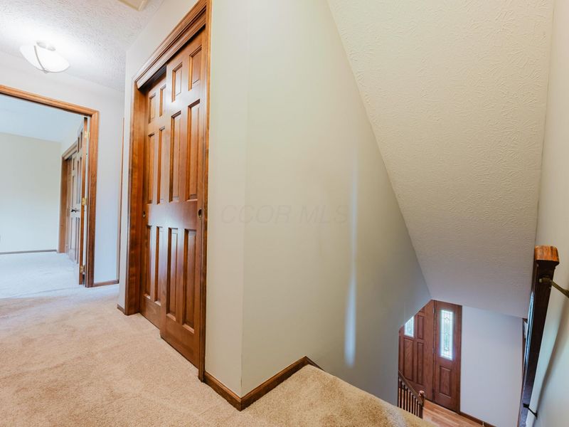 5586 Loch More Court W, Dublin, OH 43017 Photo 33