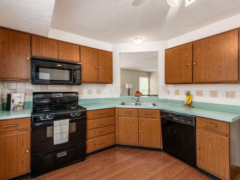 723 Platoon Drive, Galloway, OH 43119 Photo 12